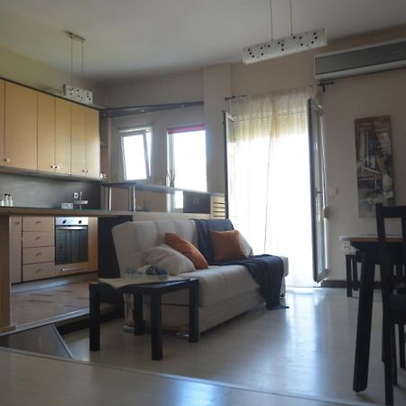Modern Apartment, 5΄ Walk From Central Metro Station Atény Exteriér fotografie