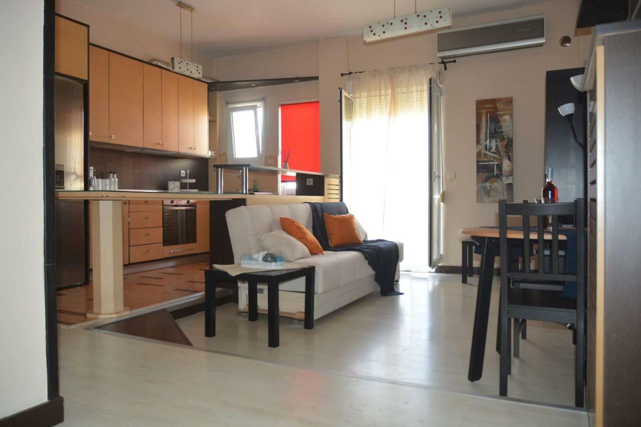 Modern Apartment, 5΄ Walk From Central Metro Station Atény Exteriér fotografie